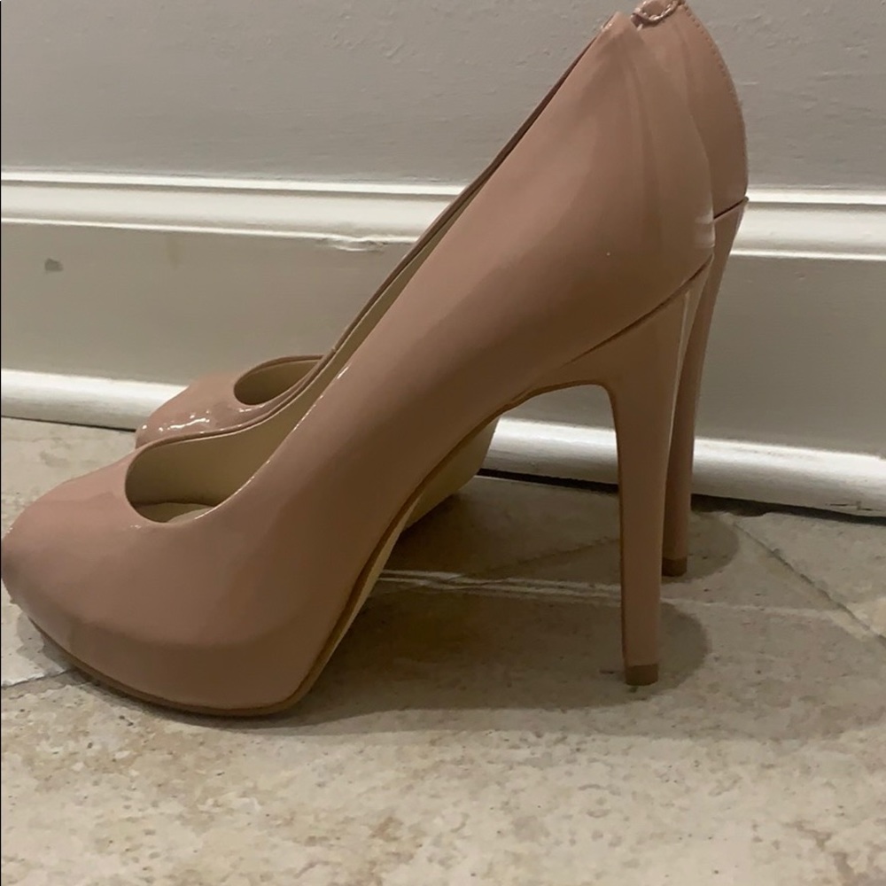 Guess shoes - Picture 3 of 5
